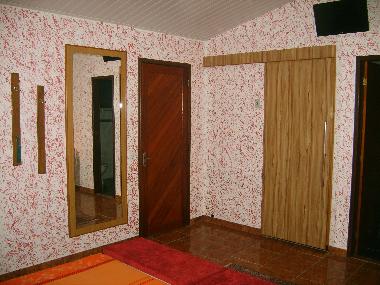 Zimmer (3) mit Ehebett