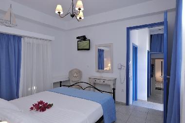 Hotel in Antiparos (Kyklades) oder Ferienwohnung oder Ferienhaus