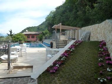 Zugang zum Swimming Pool