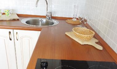 Ferienwohnung in Baska Voda (Splitsko-Dalmatinska) oder Ferienwohnung oder Ferienhaus