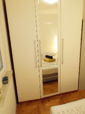 Ferienwohnung in Krvavica (Splitsko-Dalmatinska) oder Ferienwohnung oder Ferienhaus