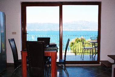 Ferienhaus in Slatine (Splitsko-Dalmatinska) oder Ferienwohnung oder Ferienhaus