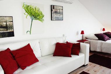 Ferienhaus in Slatine (Splitsko-Dalmatinska) oder Ferienwohnung oder Ferienhaus