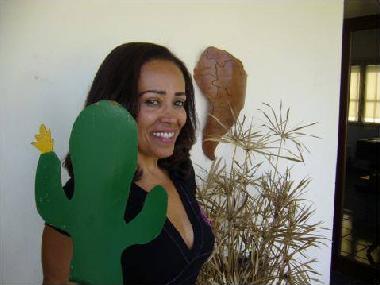 Bina mit Cactus. Unser Erkennungszeichen am Flughafen