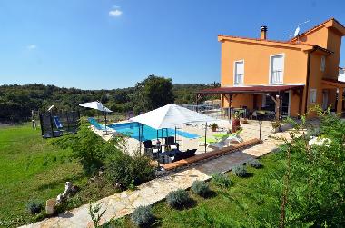 Villa in Kanfanar (Istarska) oder Ferienwohnung oder Ferienhaus