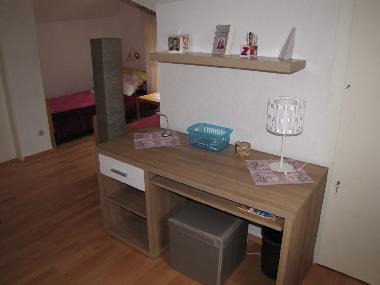 Zweibettzimmer im Dachgeschoss