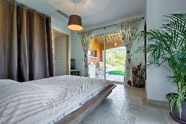 Villa in Grasse (Alpes-Maritimes) oder Ferienwohnung oder Ferienhaus