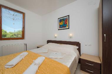 Villa in Pirovac (Sibensko-Kninska) oder Ferienwohnung oder Ferienhaus