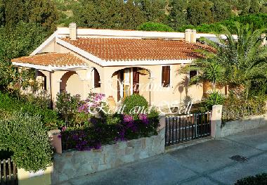 Ferienhaus in Villasimius (CA) (Cagliari) oder Ferienwohnung oder Ferienhaus