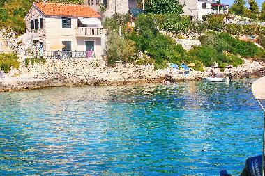 Ferienhaus in Donja Kruica (Splitsko-Dalmatinska) oder Ferienwohnung oder Ferienhaus