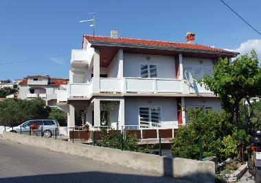 Ferienwohnung in Banjol (Primorsko-Goranska) oder Ferienwohnung oder Ferienhaus