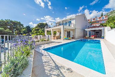 Villa in DUBROVNIK (Dubrovacko-Neretvanska) oder Ferienwohnung oder Ferienhaus