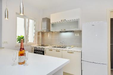 Ferienhaus in Duce (Splitsko-Dalmatinska) oder Ferienwohnung oder Ferienhaus