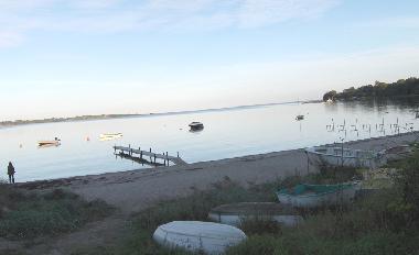 Zu idyllischen Strand in ruhigen + nat�rlichen Gebung nur 150 M.