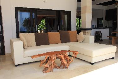 Villa in Temukus / Lovina (Bali) oder Ferienwohnung oder Ferienhaus