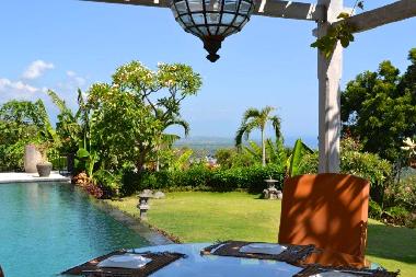 Villa in Temukus / Lovina (Bali) oder Ferienwohnung oder Ferienhaus