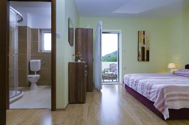 Ferienhaus in Makarska (Splitsko-Dalmatinska) oder Ferienwohnung oder Ferienhaus