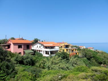 Hausansicht, 150 m zum Strand