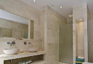 Pension in Saint-Marc-Jaumegarde (Alpes-Maritimes) oder Ferienwohnung oder Ferienhaus