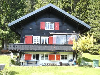 Chalet in Les Paccots (Montreux-Vevey) oder Ferienwohnung oder Ferienhaus