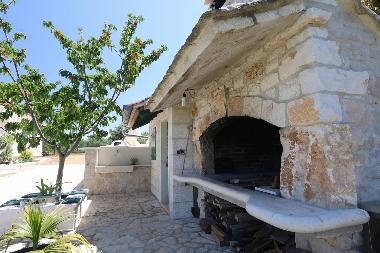 Villa in Pučića (Splitsko-Dalmatinska) oder Ferienwohnung oder Ferienhaus