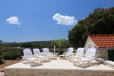 Villa in Pučića (Splitsko-Dalmatinska) oder Ferienwohnung oder Ferienhaus