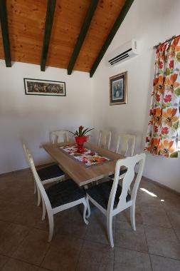 Villa in Pučića (Splitsko-Dalmatinska) oder Ferienwohnung oder Ferienhaus