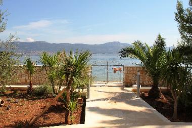 Villa in Slatine (Splitsko-Dalmatinska) oder Ferienwohnung oder Ferienhaus