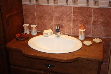 Villa in Bristivica (Splitsko-Dalmatinska) oder Ferienwohnung oder Ferienhaus