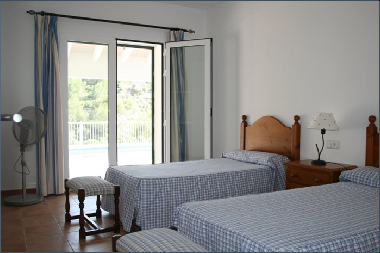 Pension in Alaior (Menorca) oder Ferienwohnung oder Ferienhaus