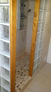 Villa in CLARENSAC (Gard) oder Ferienwohnung oder Ferienhaus