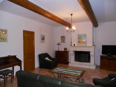 Villa in ANSOUIS (Vaucluse) oder Ferienwohnung oder Ferienhaus