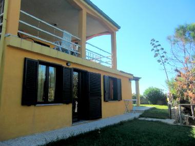 Mirto Zugang zum Garten vom Schlafzimmer aus