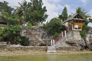 Private Treppe zum Meer