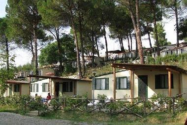 Wohnwagen in Montopoli (Livorno) oder Ferienwohnung oder Ferienhaus