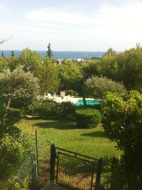 Direkt Zugang zum Schwimmbad von Ihrem Garten aus