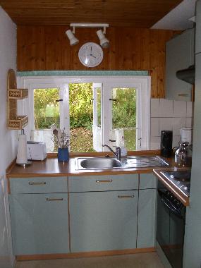 vollausgestattete Einbauk�che