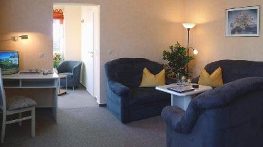 Wohnzimmer und Wintergarten