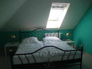 SZi. Doppelbett + 1 Einzelbett (DG)