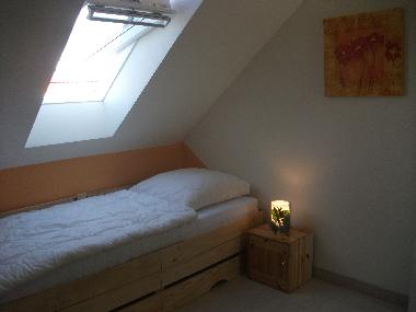 2 Einzelbetten (Dachgeschosswohung)