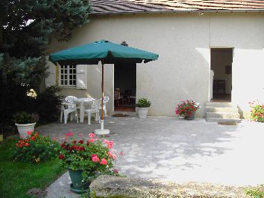 Ferienhaus in CHAMBILLY (Sa�ne-et-Loire) oder Ferienwohnung oder Ferienhaus