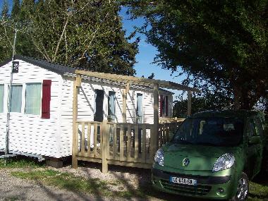 Wohnwagen in lunel (H�rault) oder Ferienwohnung oder Ferienhaus