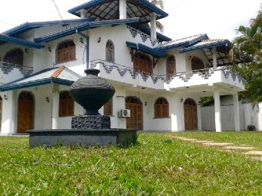 Villa in Kuda Waskaduwa (Kalutara) oder Ferienwohnung oder Ferienhaus