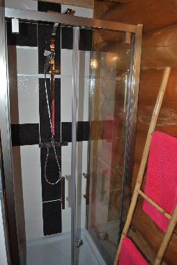 Chalet in montmurat (Cantal) oder Ferienwohnung oder Ferienhaus