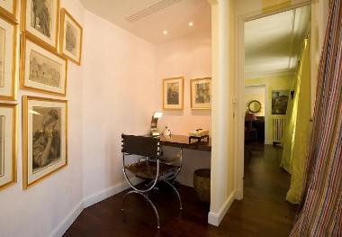 Pension in Paris (Paris) oder Ferienwohnung oder Ferienhaus