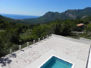 Villa in Tudjemilli (Montenegro) oder Ferienwohnung oder Ferienhaus