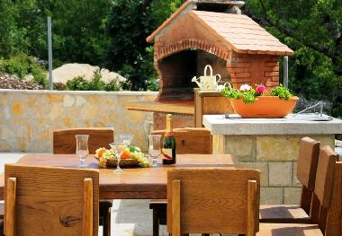 Villa in Zagvozd (Splitsko-Dalmatinska) oder Ferienwohnung oder Ferienhaus