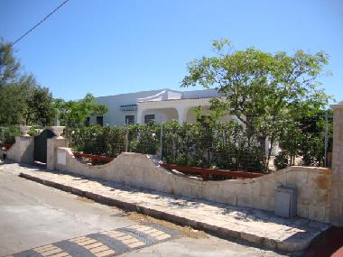 Villa in OSTUNI (Brindisi) oder Ferienwohnung oder Ferienhaus