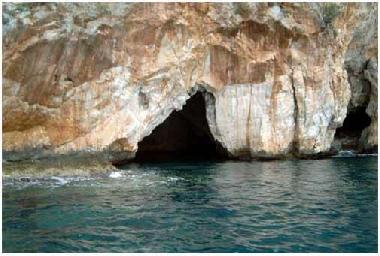 Grotte bei Marina di Camerota