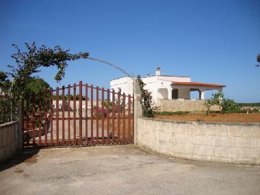 Villa in OSTUNI (Brindisi) oder Ferienwohnung oder Ferienhaus